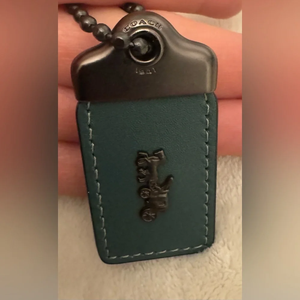 Coach Rogue25 set of 2 shoulder straps, clotchette‘n 1941 leather tag-turquoise - Picture 13 of 13